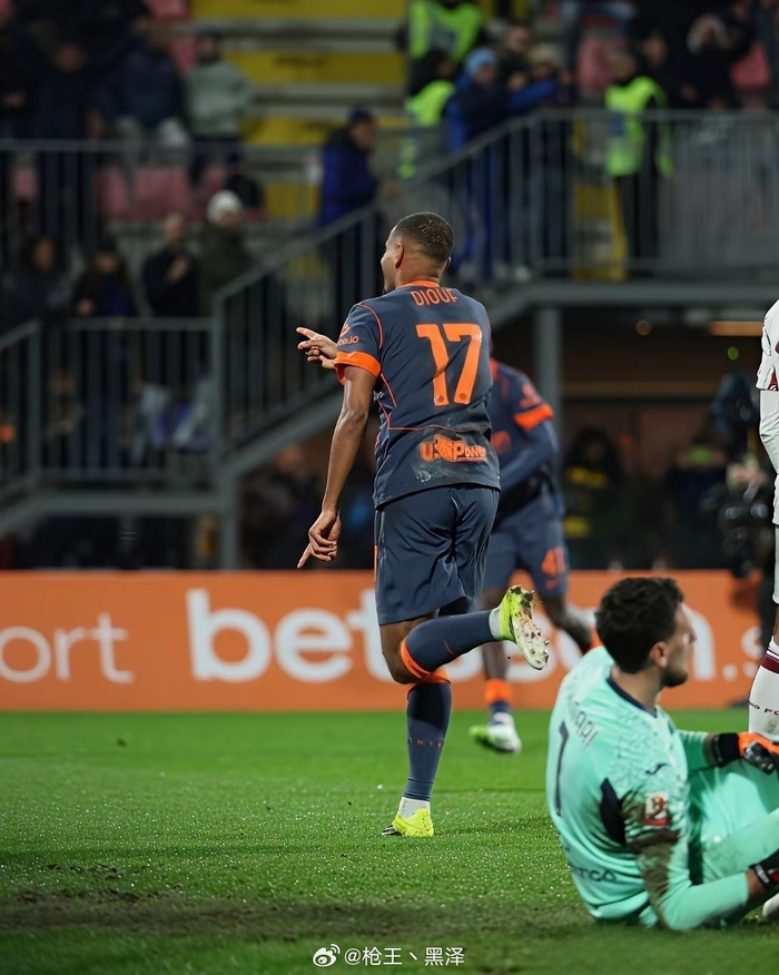 直播-迪乌夫近3场2球效率惊人，齐沃称其值得等待|马姆-迪乌夫|意甲球员数据|国际米兰|意甲|国米_新浪新闻